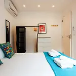 Comfortable And Bright - *