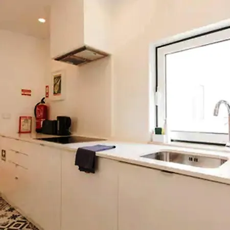 Apartament Comfortable And Bright - Lizbona