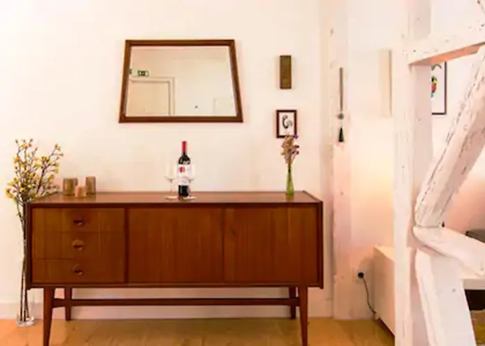 Apartman Comfortable And Bright - *