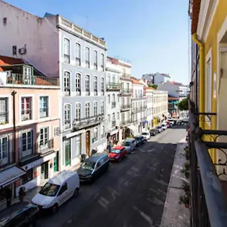 Apartman Comfortable And Bright - Lisboa